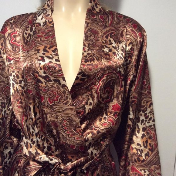 Morgan Taylor Intimates 2X Satiny Kimono robe NWOT - Picture 2 of 7